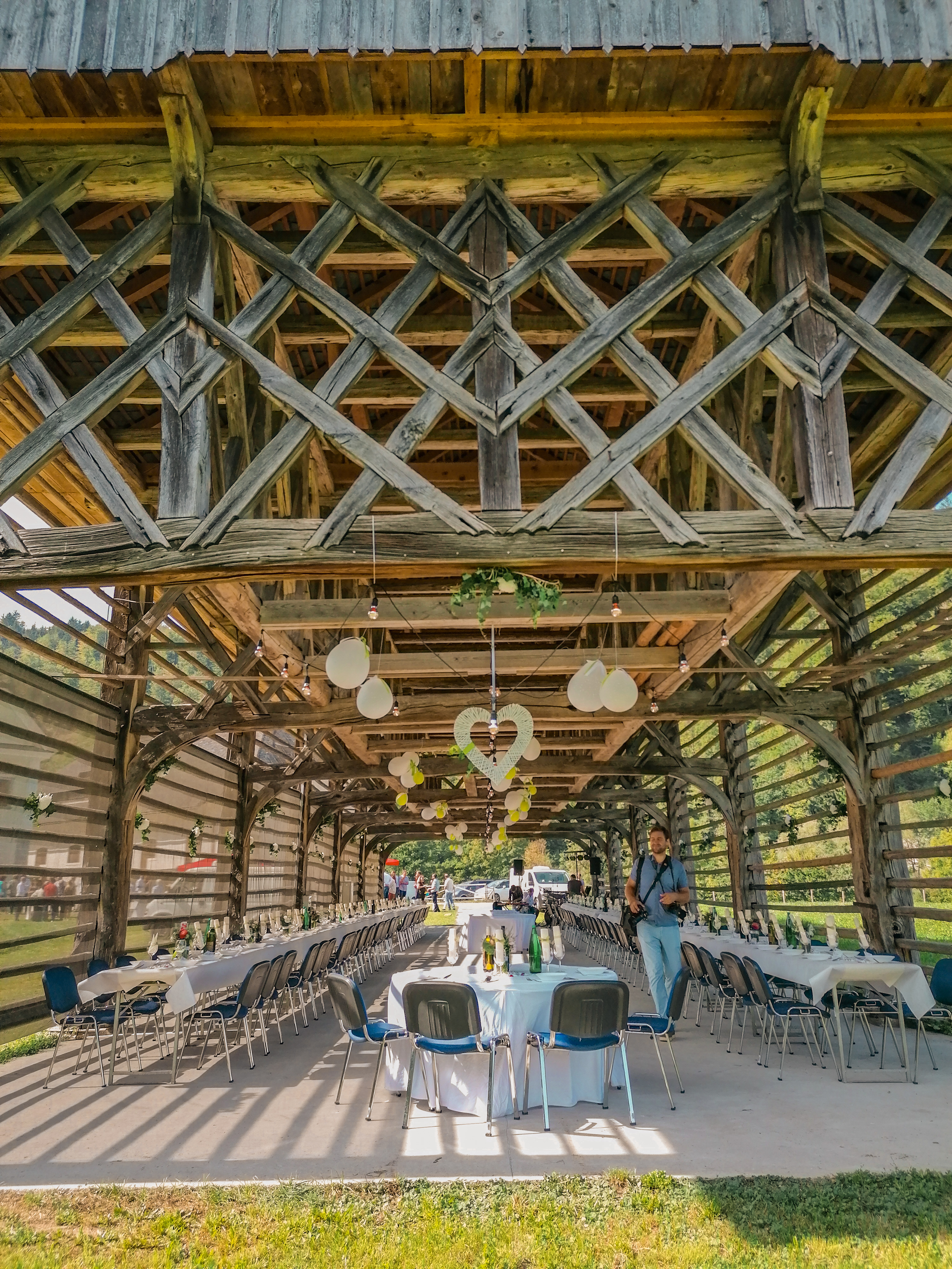 Pogostitev pod Visoškim toplarjem